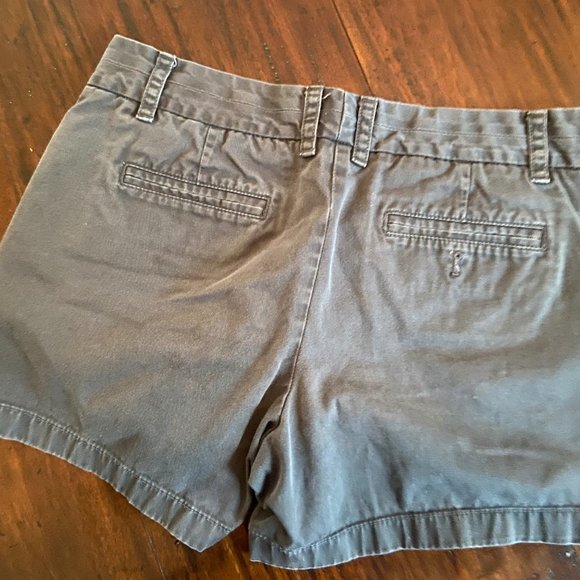 J.Crew Charcoal Grey Chino Shorts - Picture 2 of 2